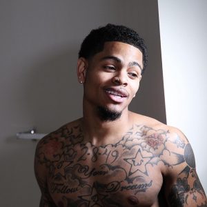 Eye Candy: R&B Singer Mechie So Crazy - Popglitz