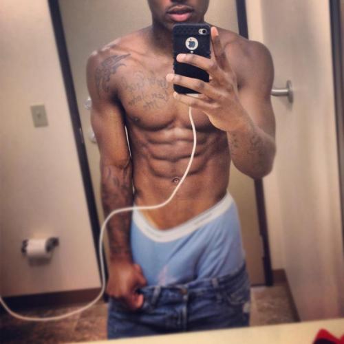 NSFW: Dwayne Mckell Nude Dedication Post - Popglitz