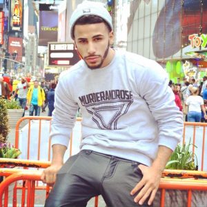 Youtuber Adam Saleh's Naked & Wet in New Shower Video - Popglitz