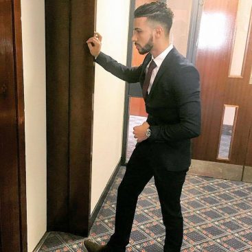 Youtuber Adam Saleh's Naked & Wet in New Shower Video - Popglitz