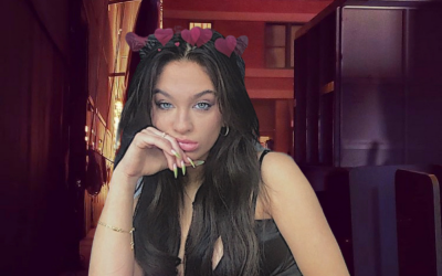 Claudia Conway Appears on American Idol with Both Her Mom Kellyanne and Her Dad