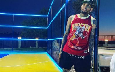 Chris Brown’s Porsche Gets Into a Domino Car Crash While with Valet