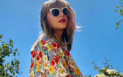 Taylor Swift Breaks Beatles Record for 3 Number 1 Albums within a Year with ‘Fearless’ Re-Release
