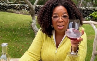 Oprah Said She Didn’t Leave Her House for 322 Days During COVID & is Furious Over “COVID Amnesia”