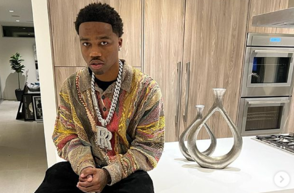 Roddy Ricch Security Roddy Ricch Gets Gun Charges Dropped Following NY Governor's Ball ...